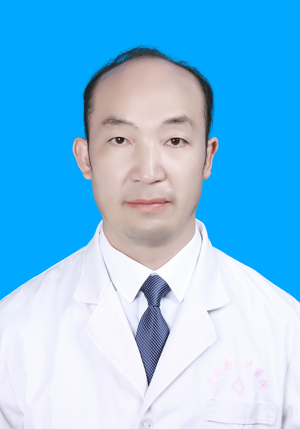 贾成文